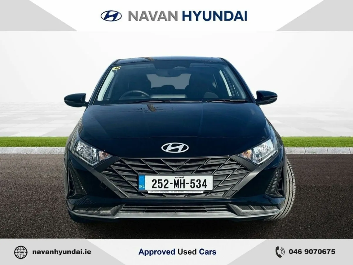 Hyundai i20 Deluxe Plus - Image 2