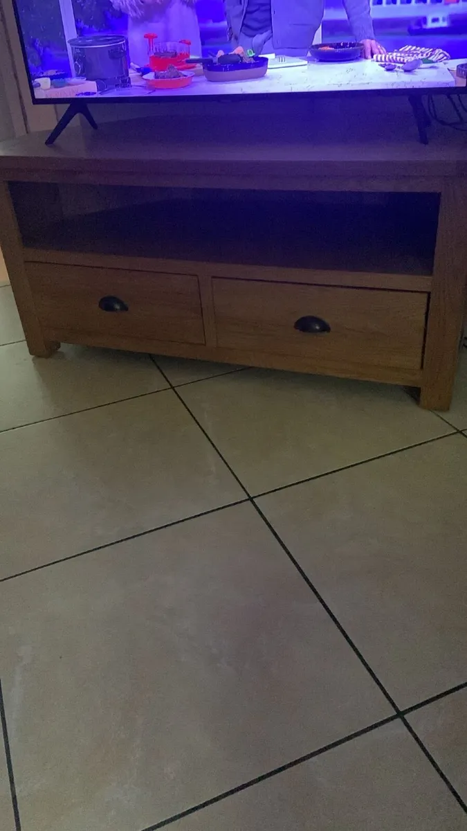 Corner TV unit - Image 3