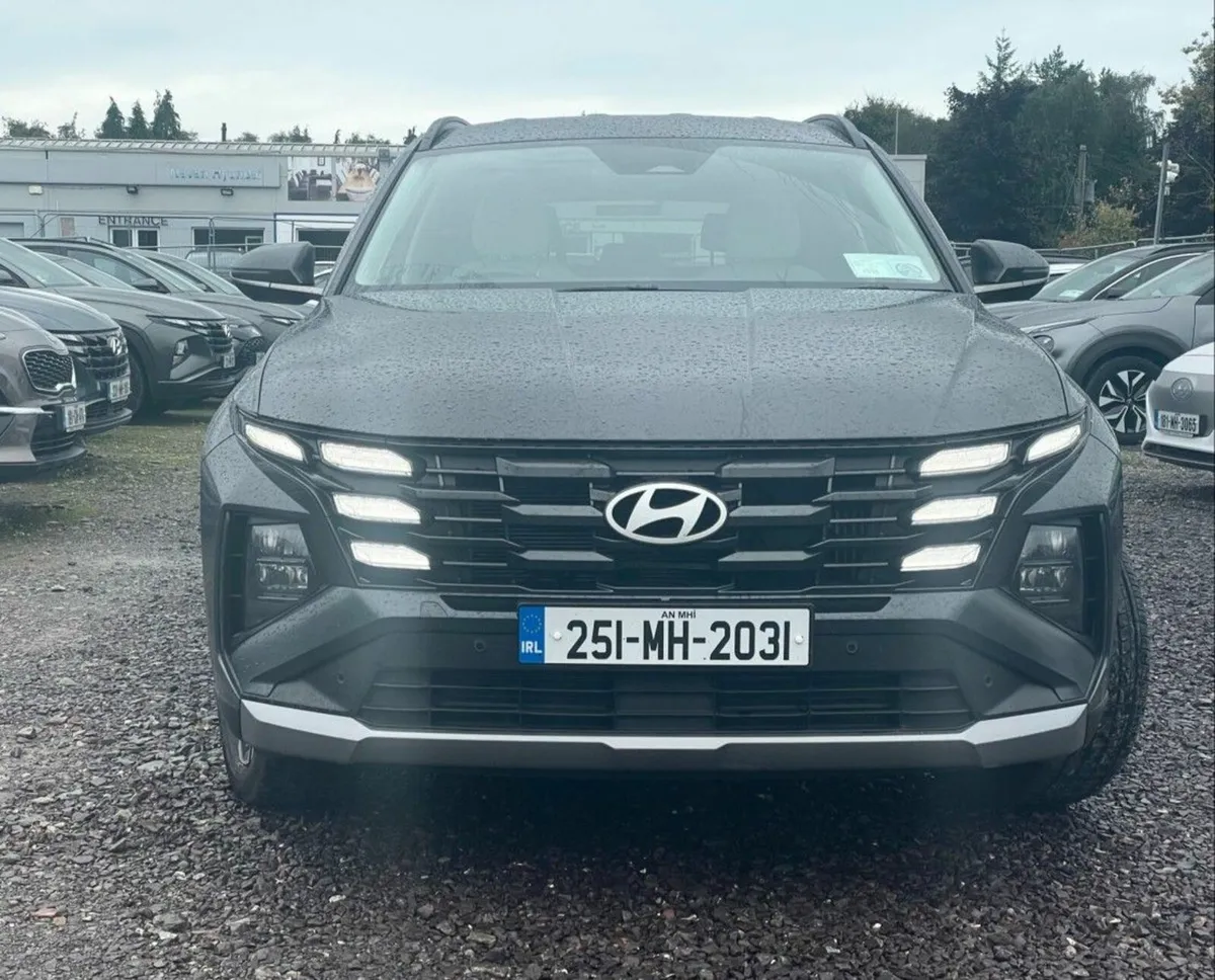 Hyundai Tucson FL 2WD Executive PHEV Auto *HUGE SA - Image 3