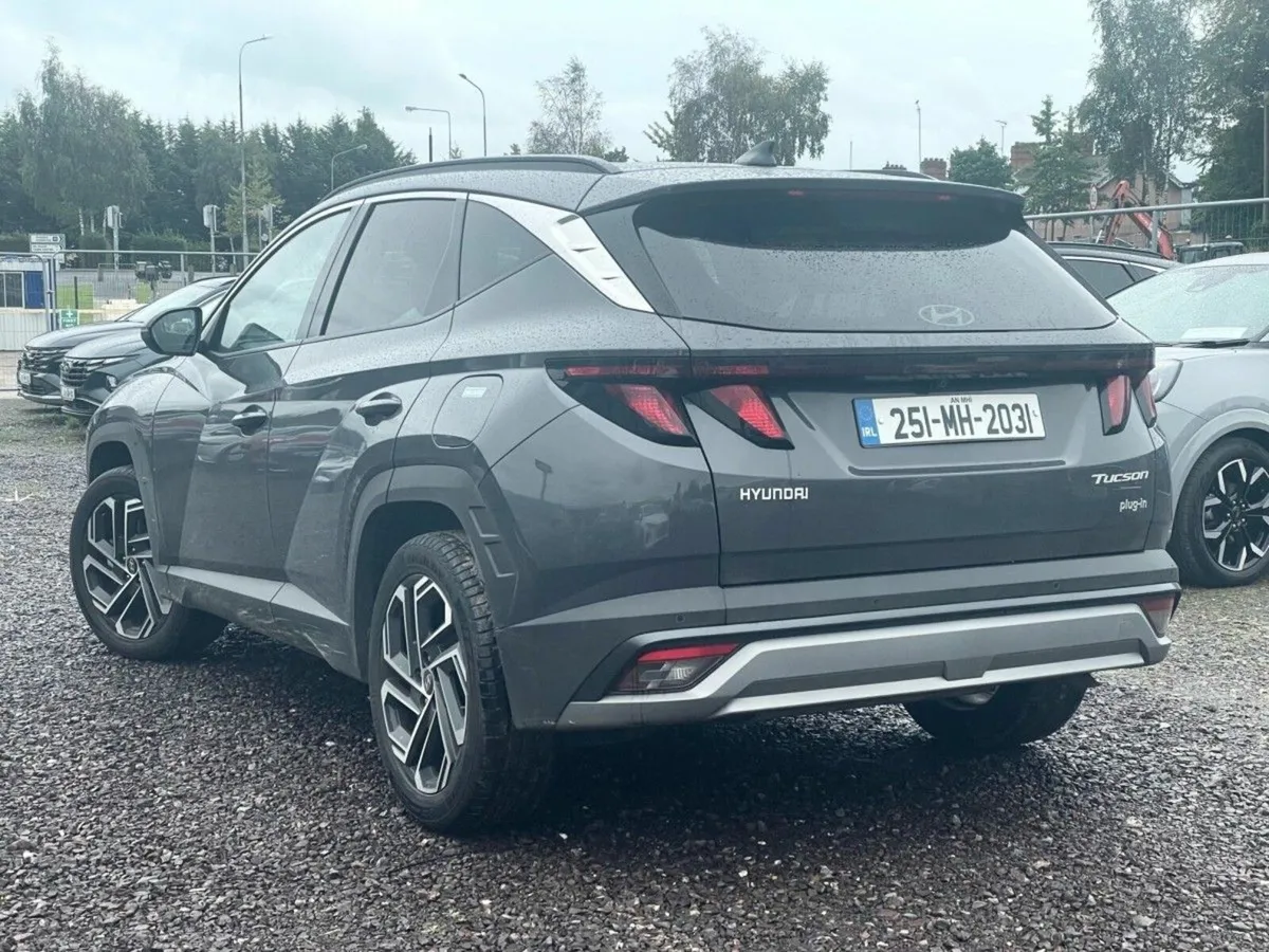 Hyundai Tucson FL 2WD Executive PHEV Auto *HUGE SA - Image 4