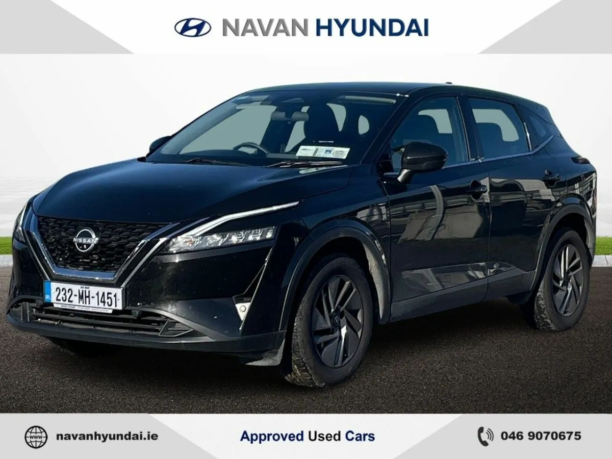 Nissan Qashqai 1.3 PET MILD HYBRID SV *PRICE DROP* - Image 3