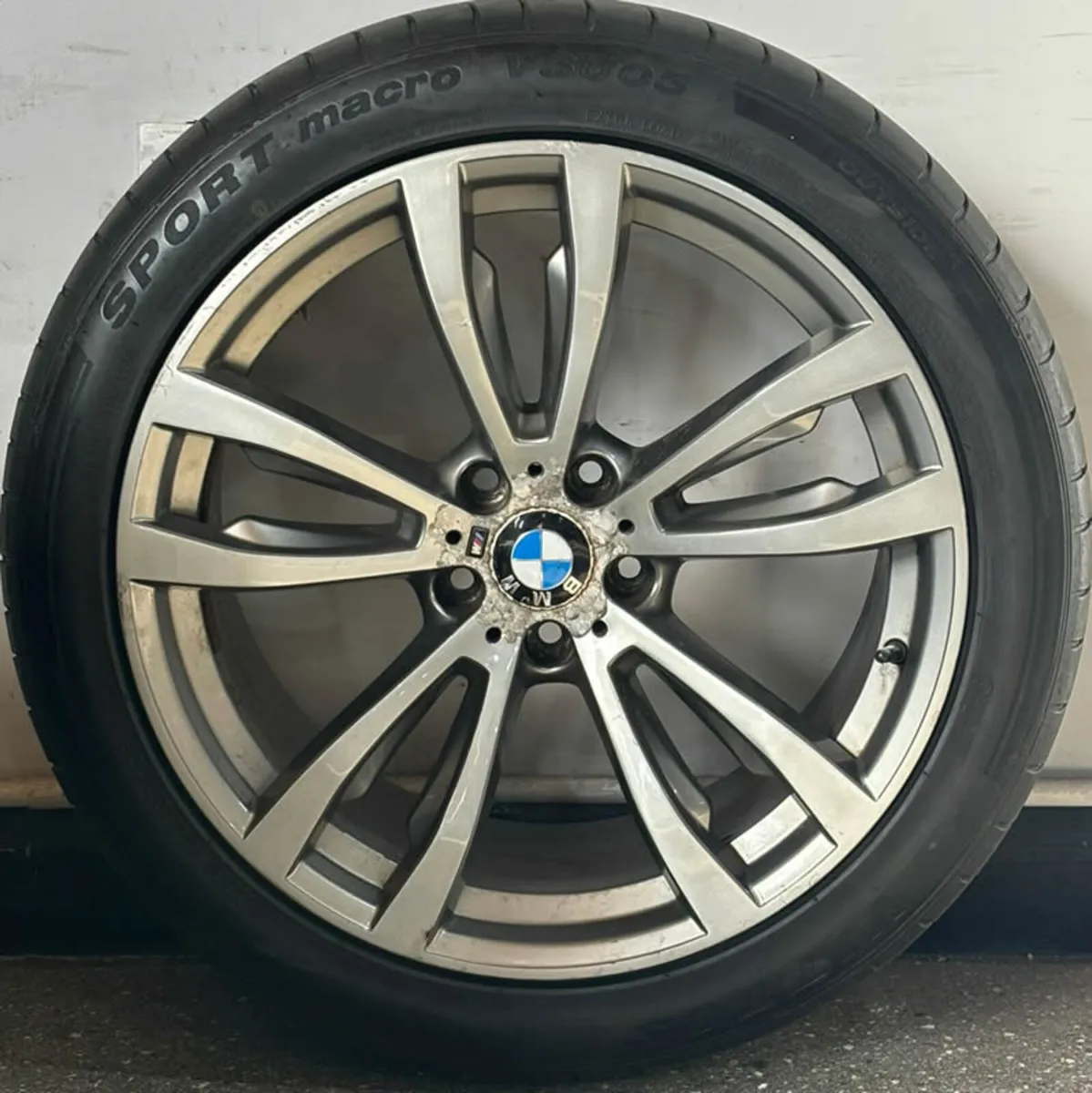 20" GENUINE BMW 469M FOR X5 F15 WHEELS & TYRES - Image 4