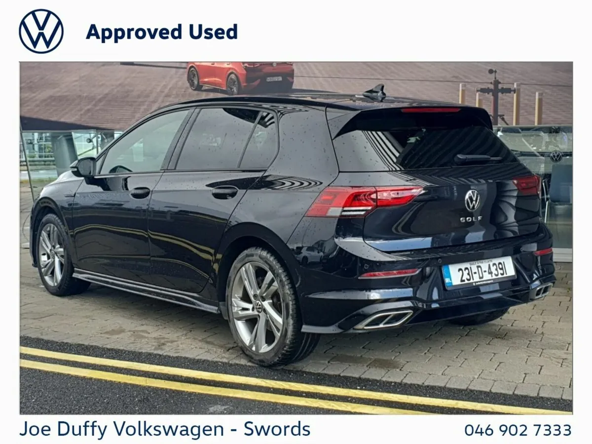 Volkswagen Golf 1.5 TSI 130HP R-Line - Image 4