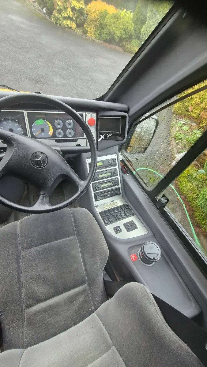 Mercedes-Benz Other 2008 - Image 4