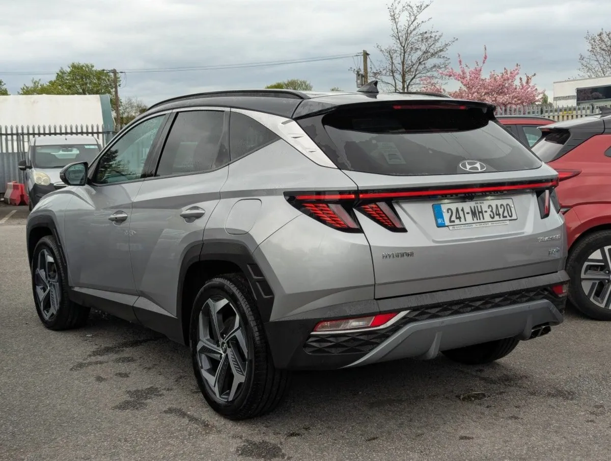 Hyundai Tucson PHEV Executive Plus 4WD *JUST IN / - Image 4