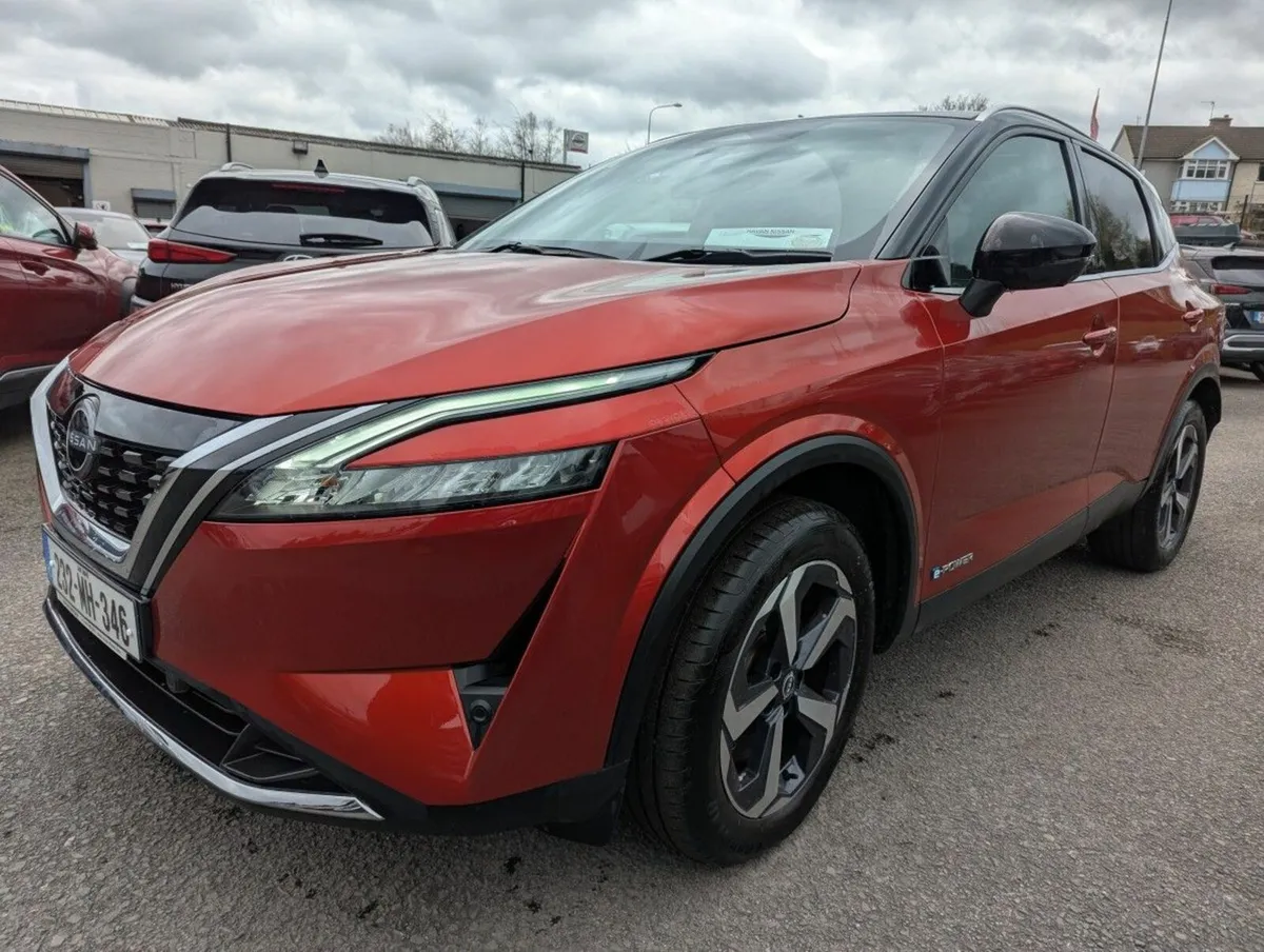 Nissan Qashqai ePOWER SV PREMIUM *LOW KM* PRICE DR - Image 3