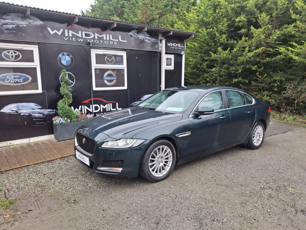 JAGUAR XF 2.0 D PRESTIGE 180PS 4DR AUTO - Image 2