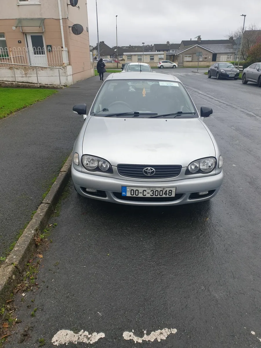 Toyota Corolla 2000 - Image 3
