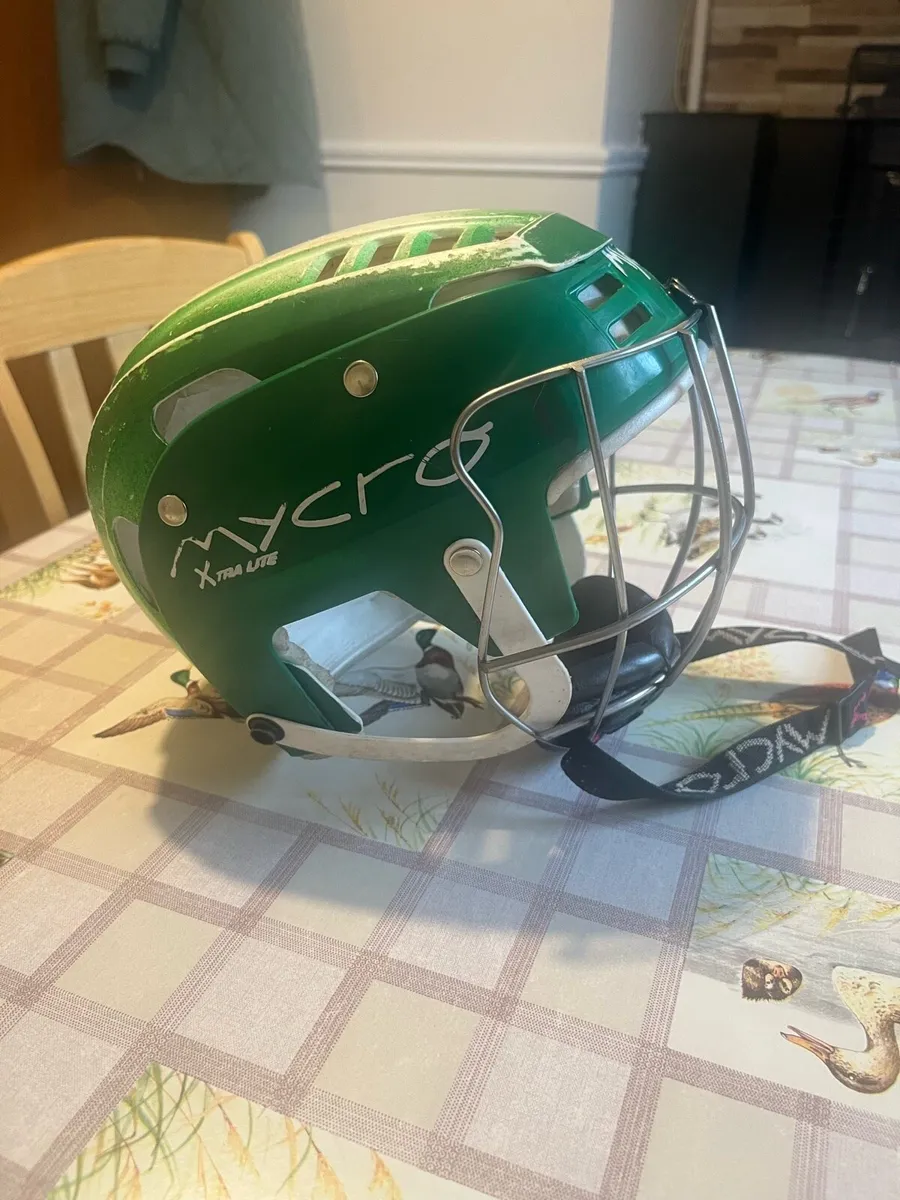 Mycro hurling helmet - Image 3