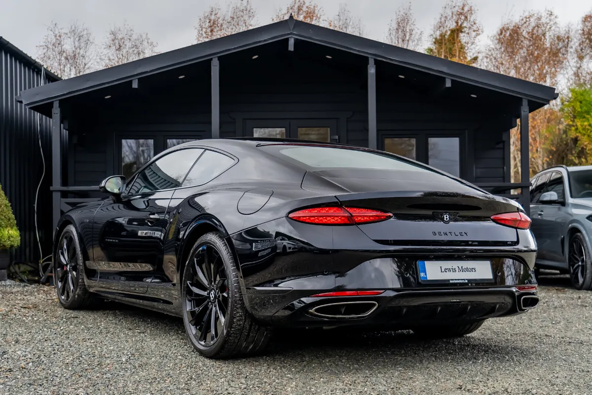 2025 Bentley Continetal GT Black-Edition V8 PHEV - Image 4