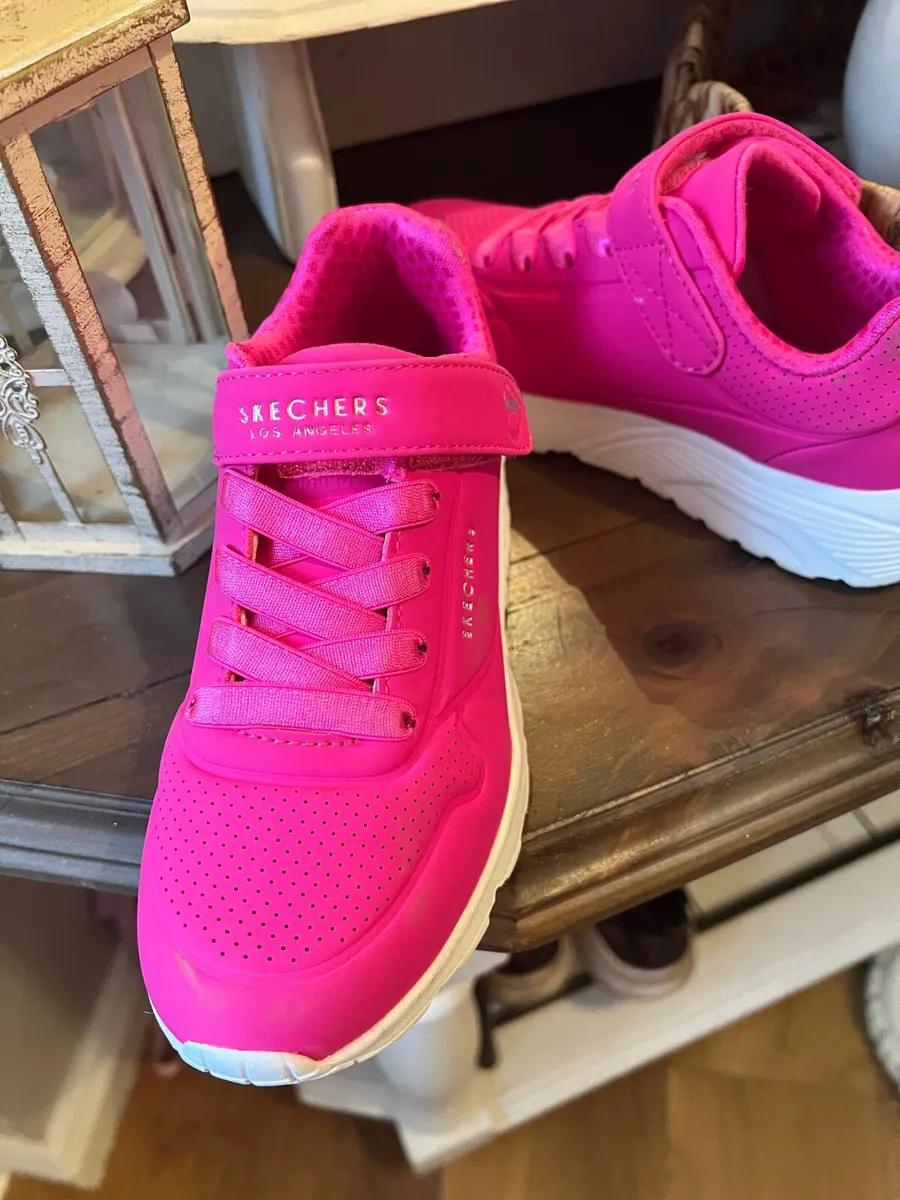 Little girls trainers - Image 2