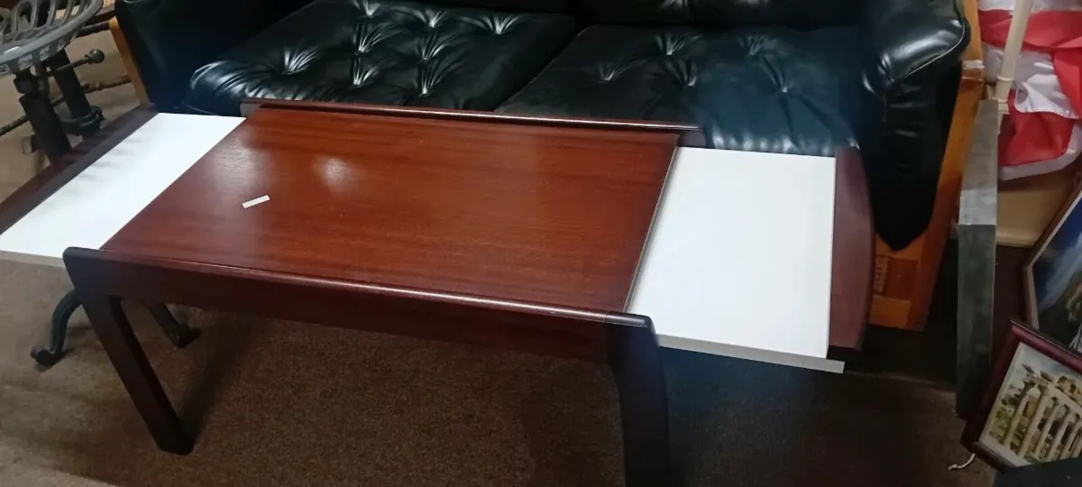 Mid Century Extendable Coffee Table - Image 2