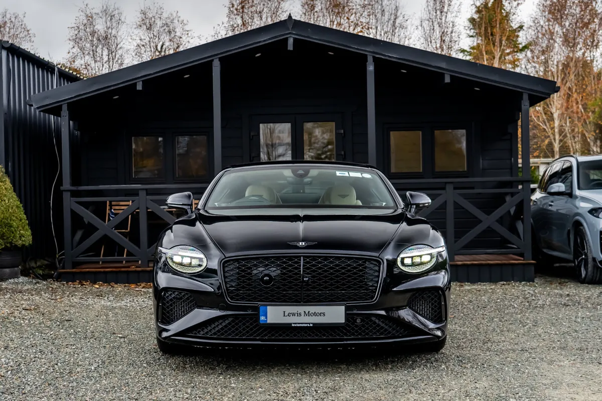 2025 Bentley Continetal GT Black-Edition V8 PHEV - Image 2