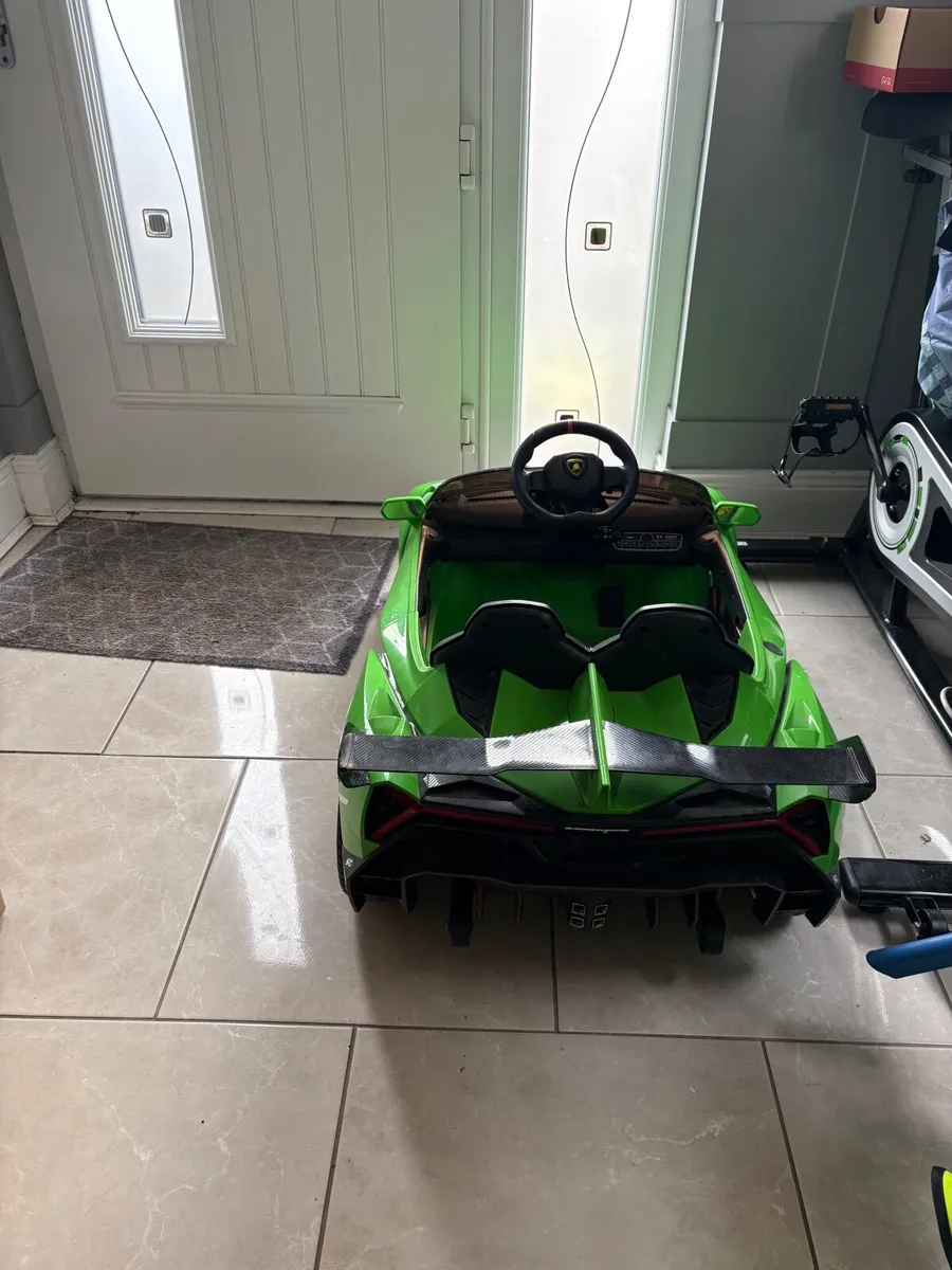 Ride on Lamborghini - Image 4