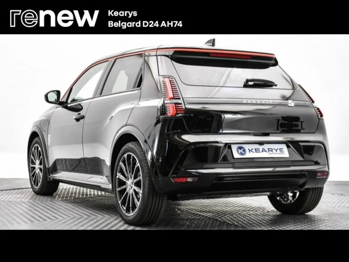 Renault 5 Iconic 52kWh 150hp Order Your 261 Today! - Image 3