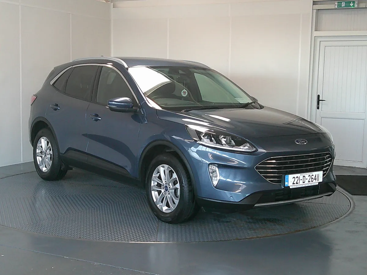 Ford Kuga 2022 - Image 2