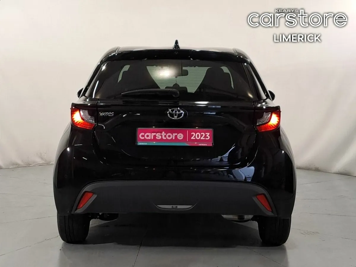 Toyota Yaris 1.0 AUTO PETROL - Image 4