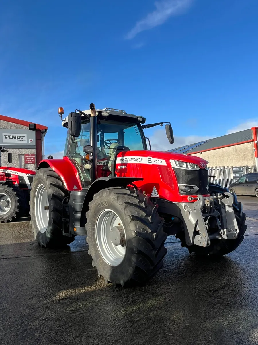Massey Ferguson 7719 - Image 2