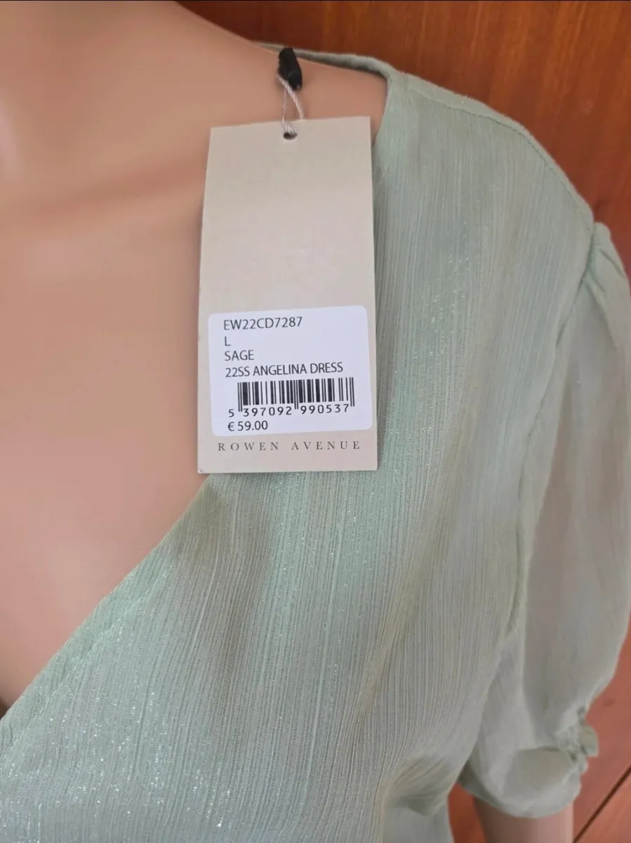 Ladies Sage Green Dress New with tags - Image 4