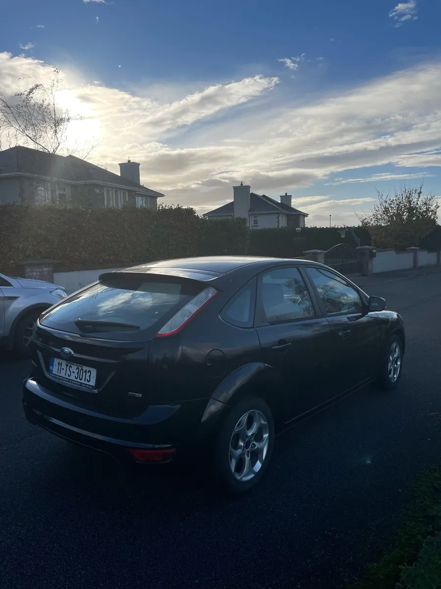 2011 Ford Focus - Image 4