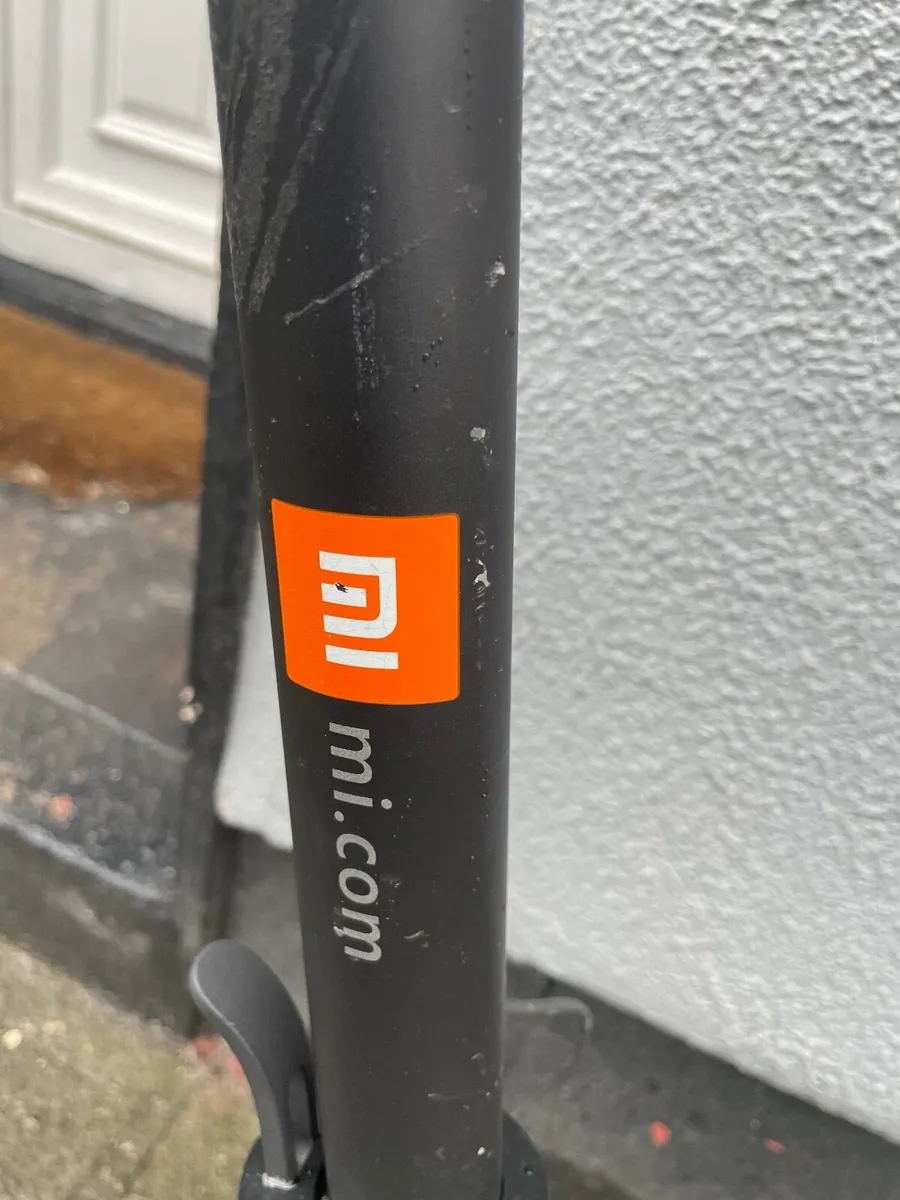 Electric scooter - Image 3