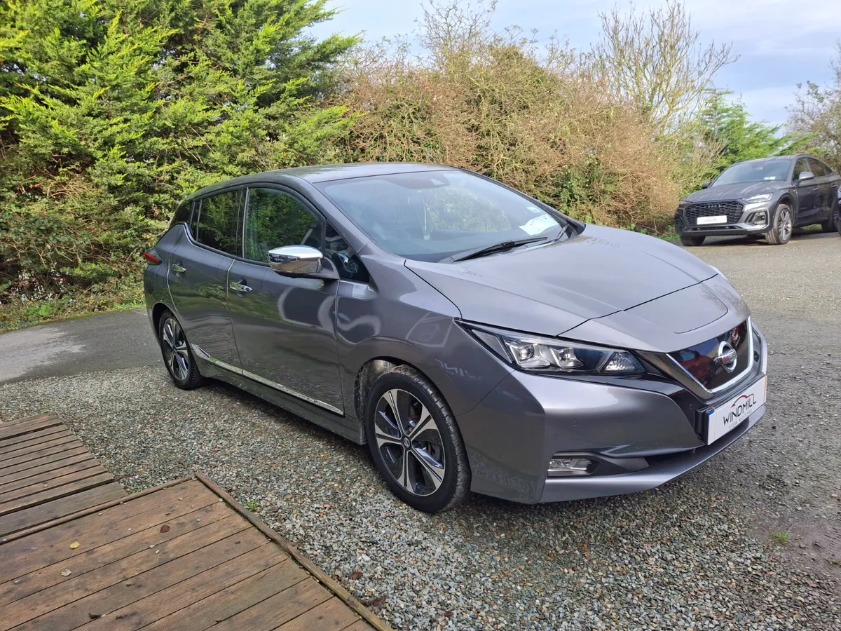 NISSAN LEAF 5DR E TEKNA 148BHP 5DR AUTO - Image 3