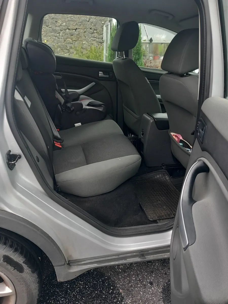 Ford Kuga 2011 - Image 3