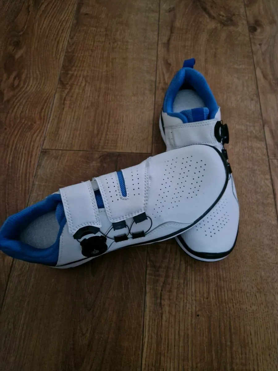 Golf Shoes for Sale - Image 3