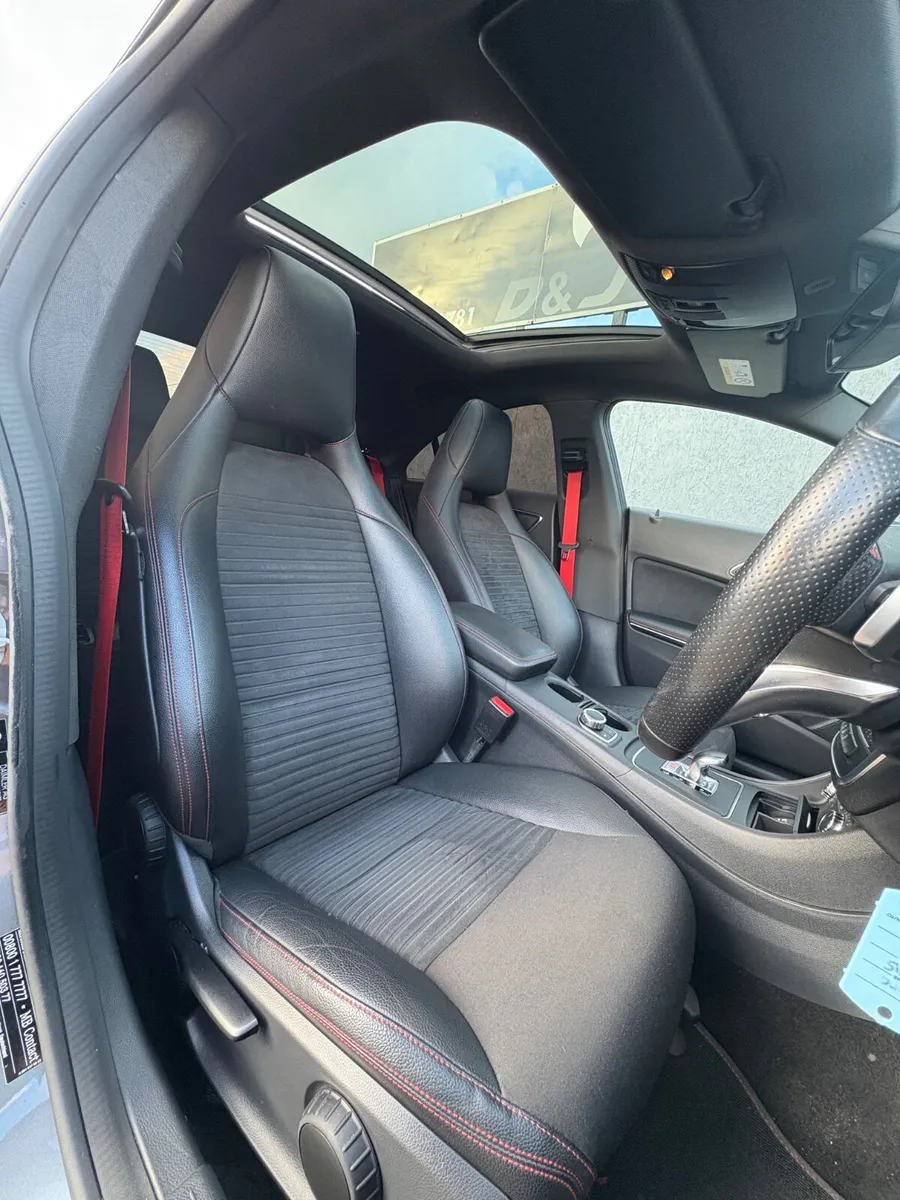 Mercedes-Benz CLA 45 AMG Automatic 2015 CLA45 - Image 4