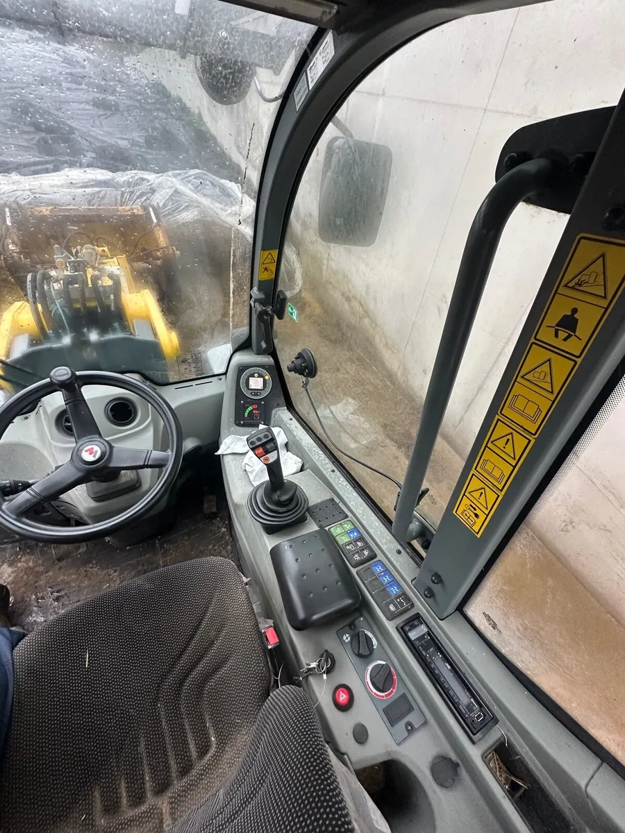 Kramer telehandler - Image 4