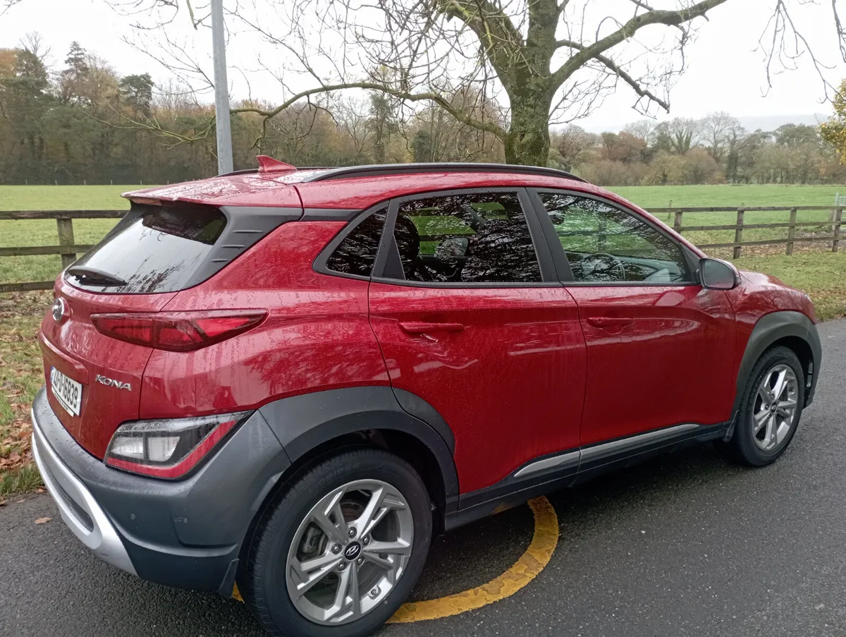 Hyundai  Kona - Image 2