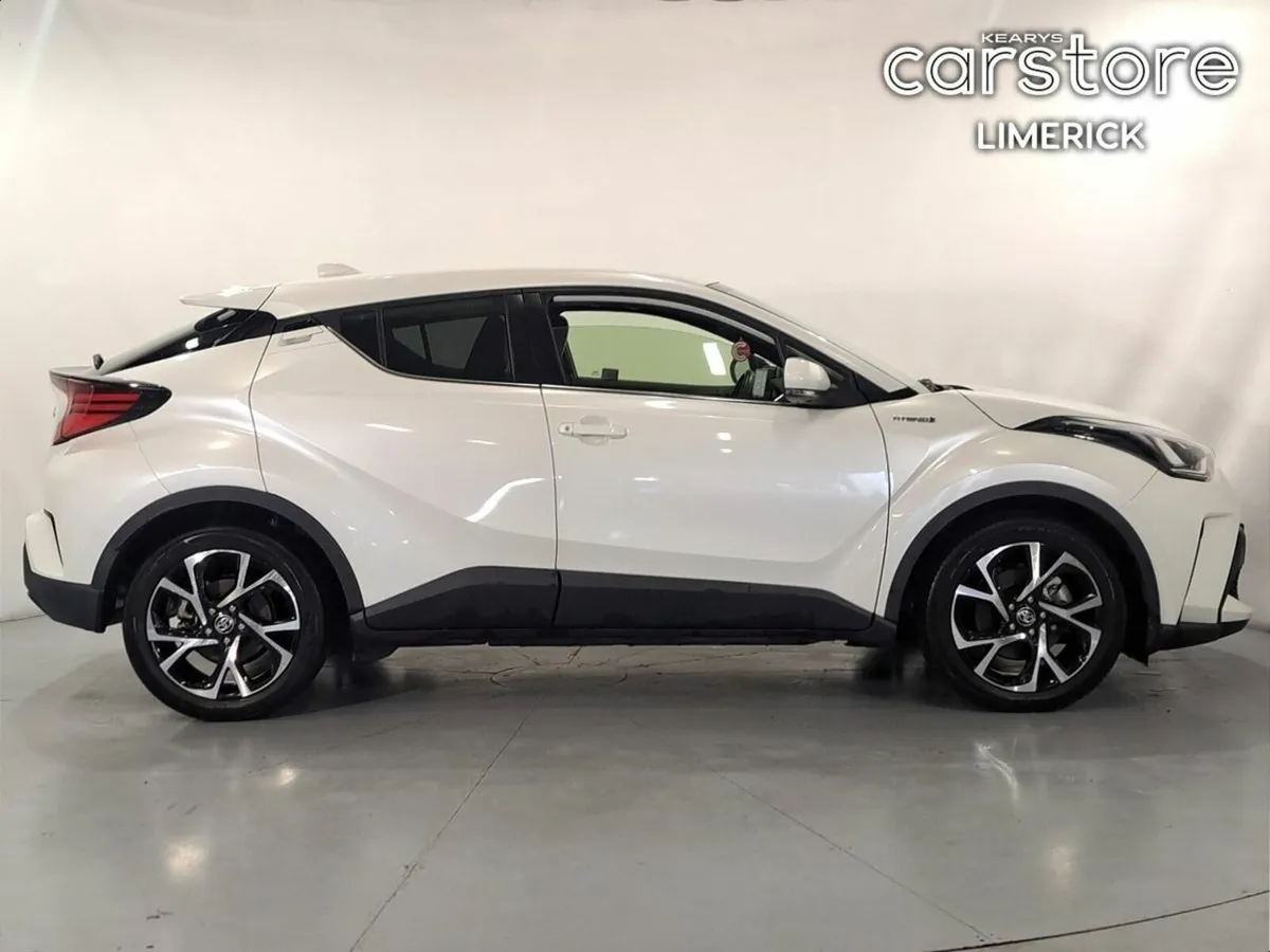 Toyota C-HR 1.8 PET HYBRID AUTO - Image 2