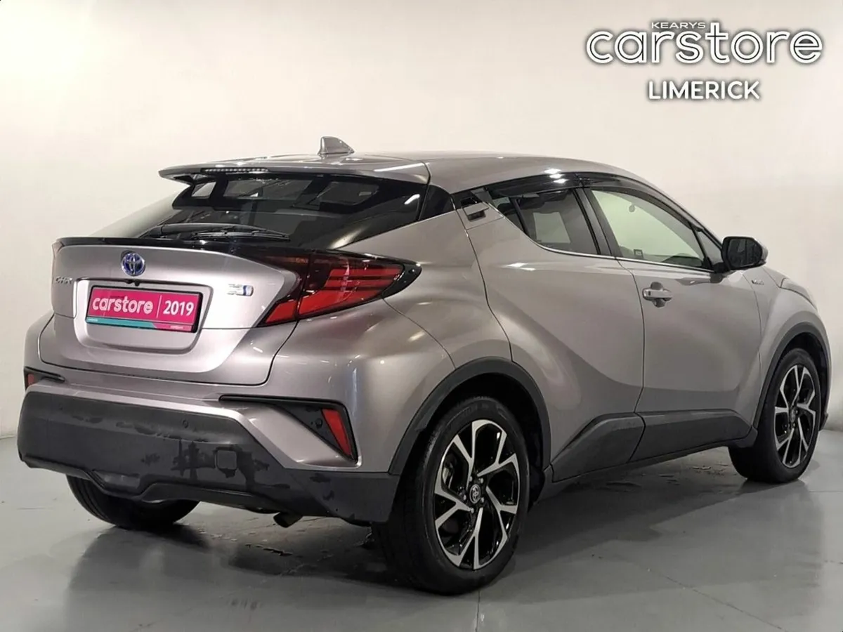 Toyota C-HR 1.8 HYBRID AUTO - Image 3