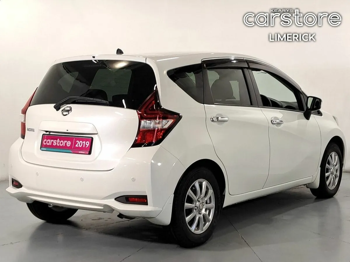 Nissan Note 1.2 PET AUTO 5DR - Image 3