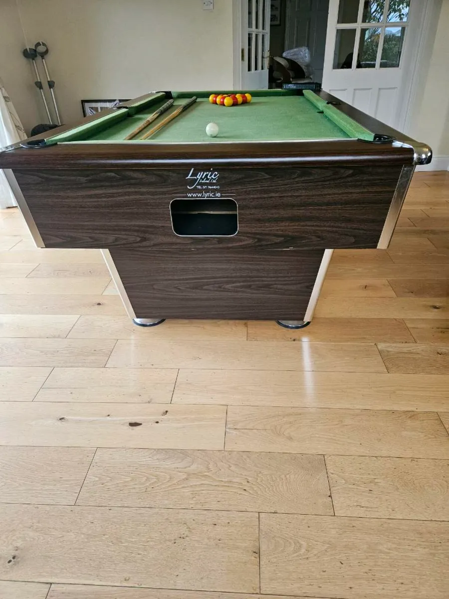 Pool Table - Image 4