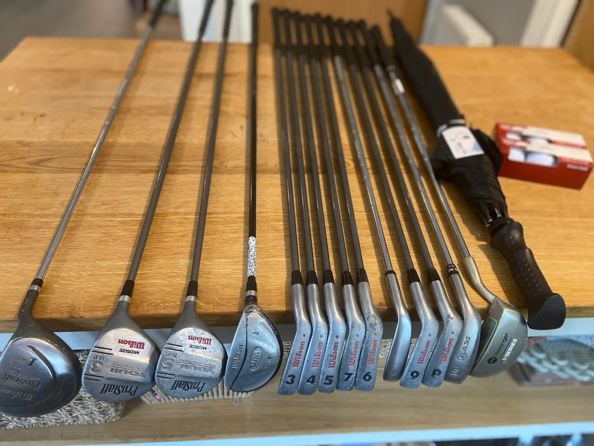 Wilson Starter Golf Set - Image 2