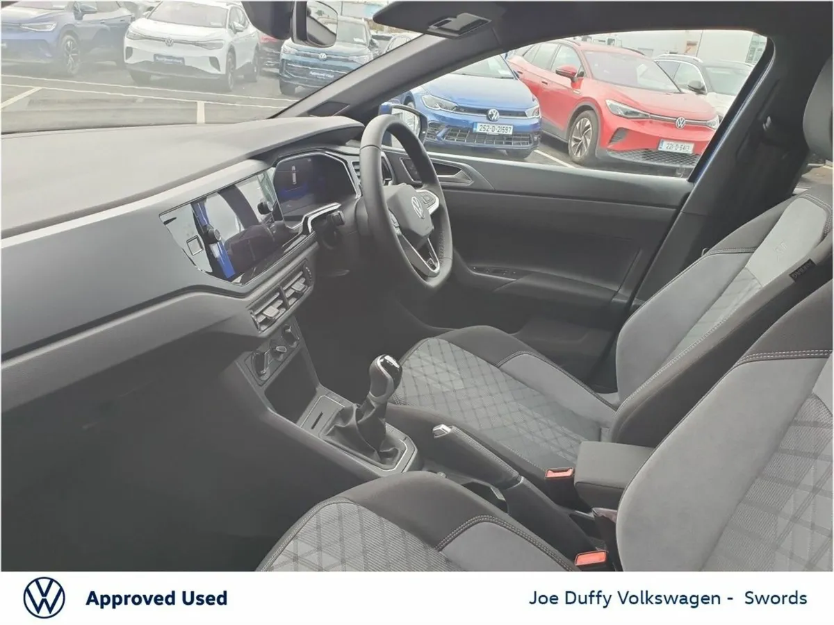 Volkswagen Polo R-LINE 75 1.0 TSI 95HPM5F - Image 4