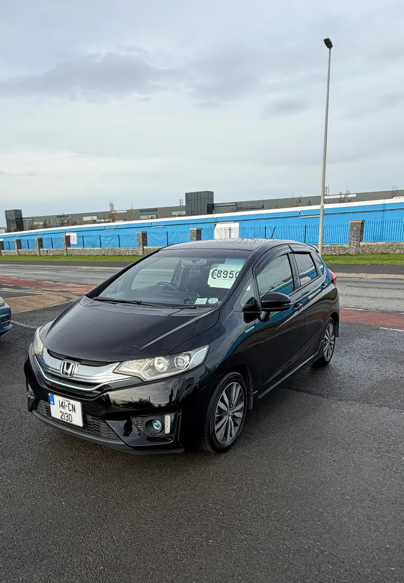 2014 Honda Fit 1.5 Hybrid - Image 1
