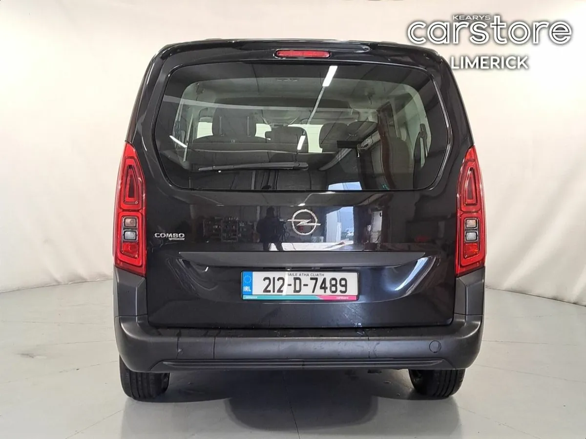 Opel Combo 1.5 Turbo D 100PS Energy XL 7 Seater - Image 4