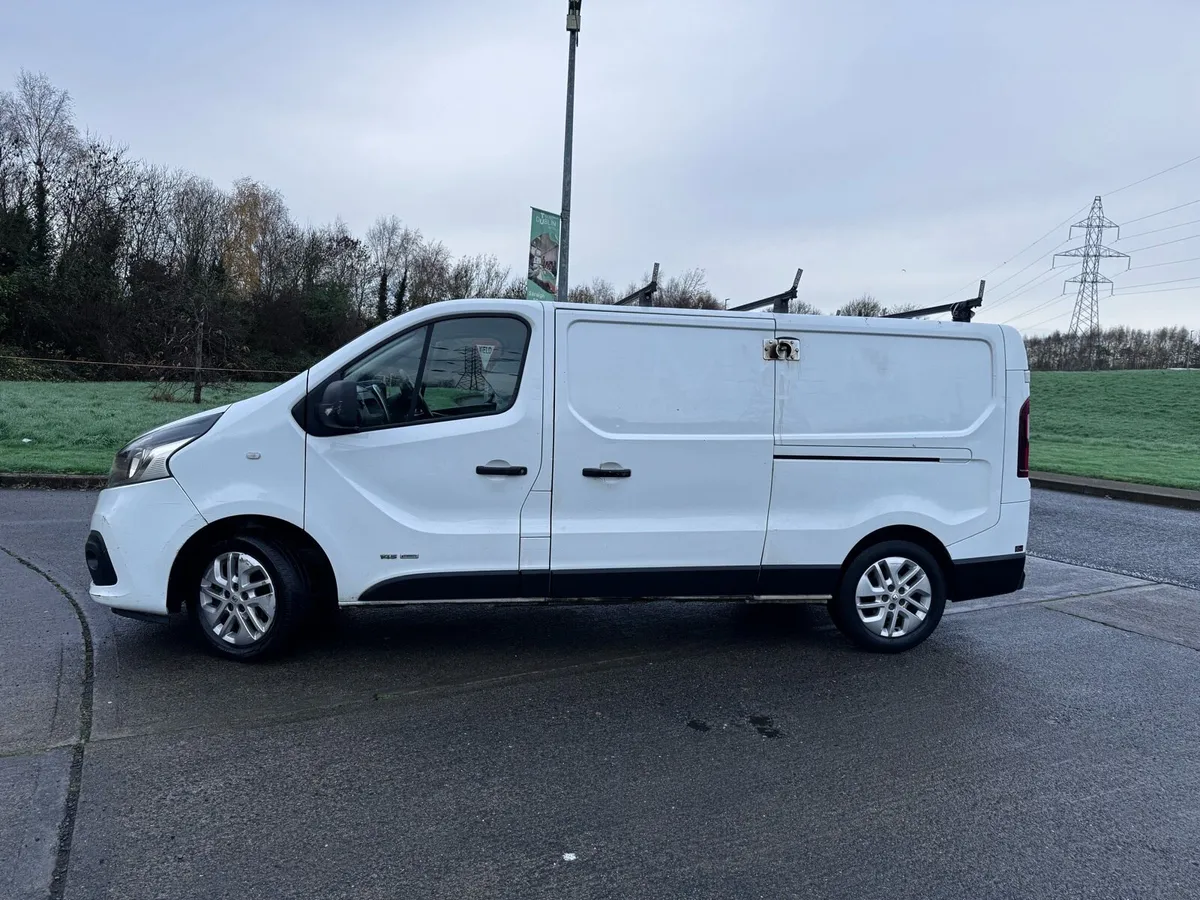 2017 Renault Trafic dCi 145 Sport | LWB | New DOE - Image 4