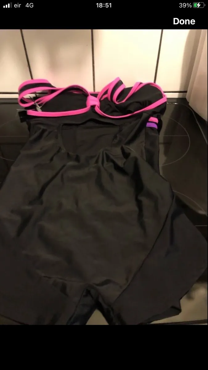 Ladies  BNWT shirts swimming suit size 10 €8 - Image 2