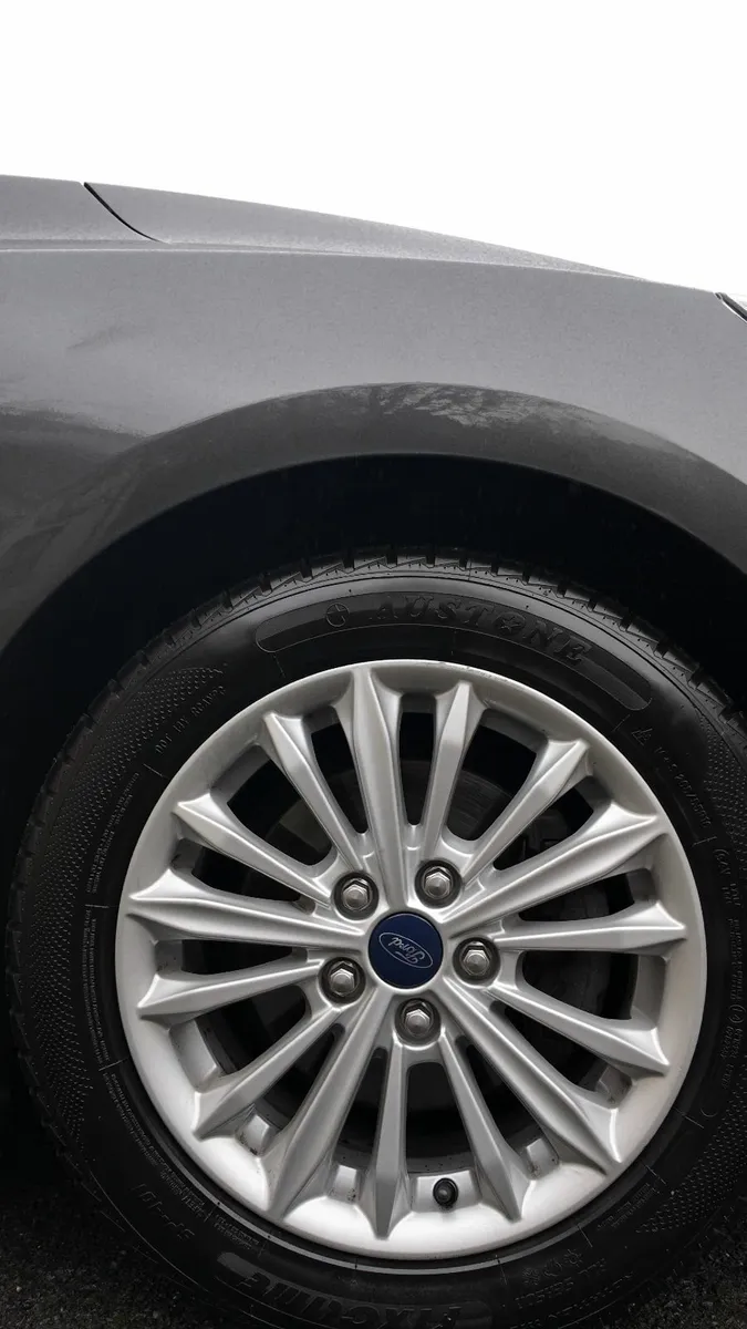 Ford Focus 2020 - Image 3