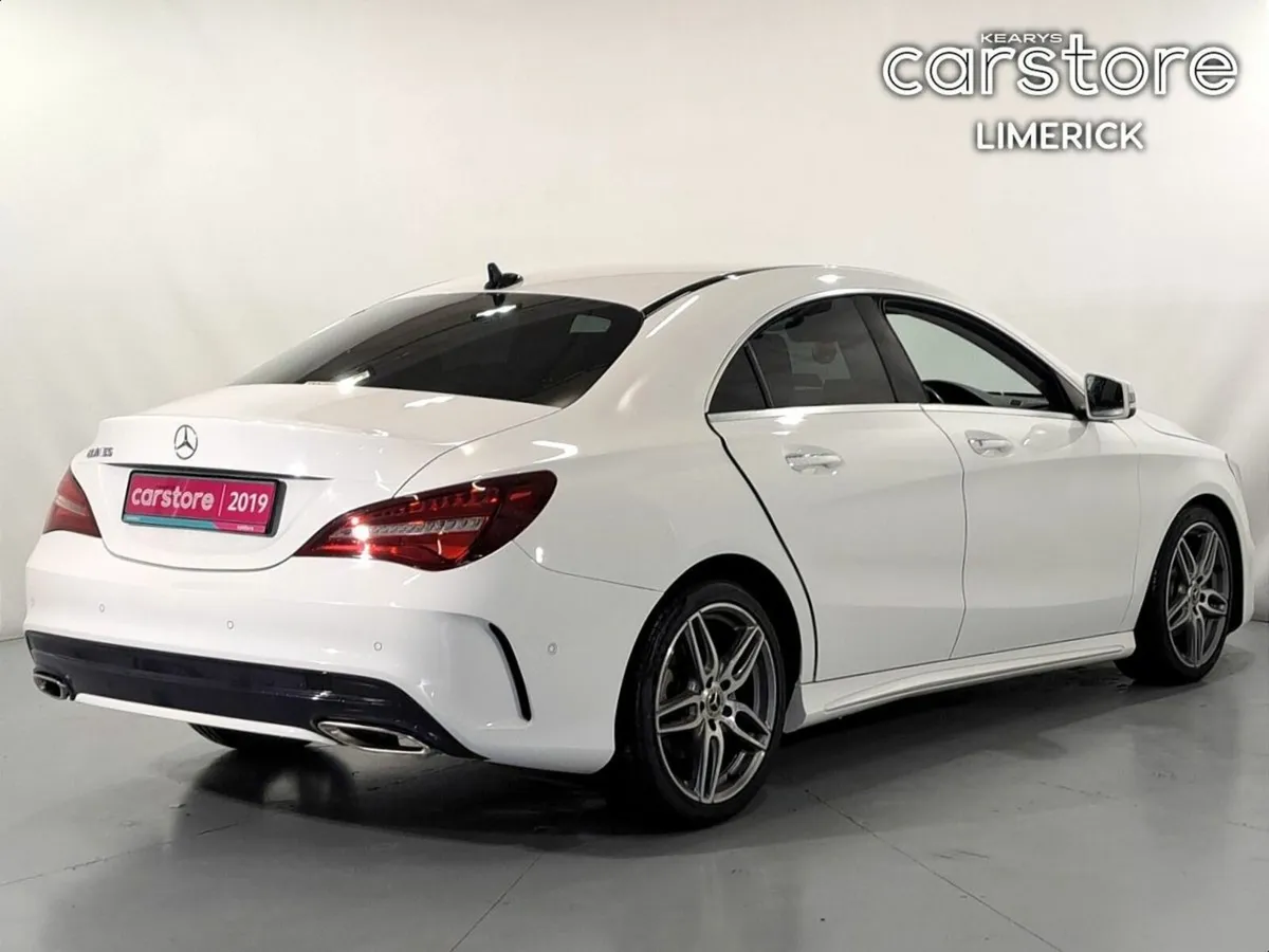 Mercedes-Benz CLA 180 AUTO 1.6 PET AMG Line - Image 3
