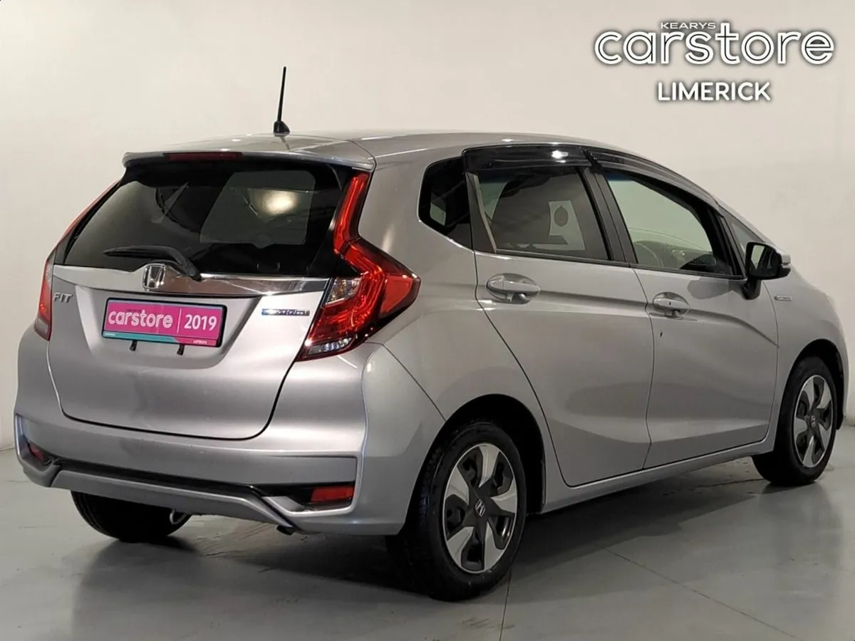Honda Fit 1.5 HYBRID AUTO - Image 3