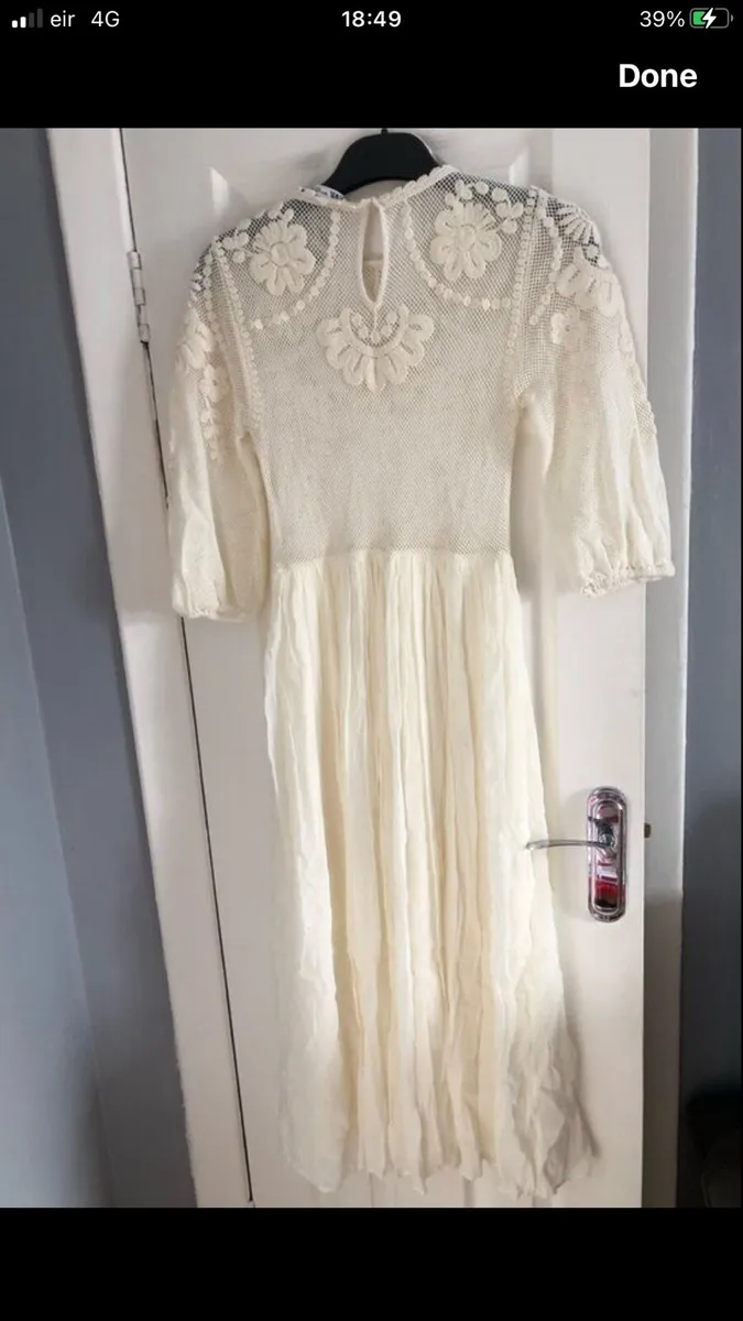 Ladies  BNWT  Zara dress size M €40 - Image 2
