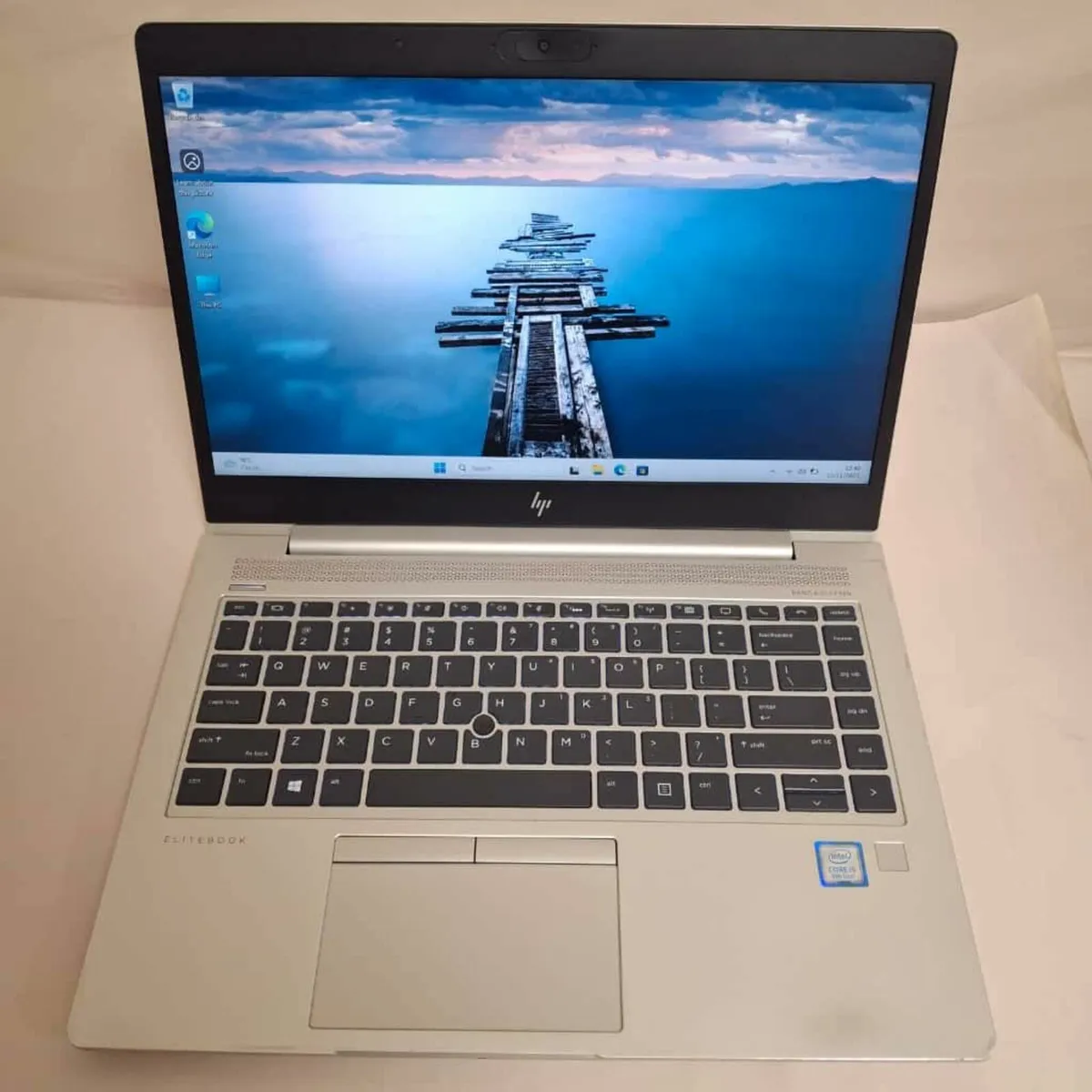 HP EliteBook 840 G5 Laptop BLACK FRIDAY DEAL - Image 2