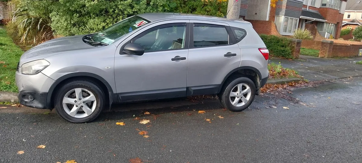 Nissan Qashqai 2012 - Image 1