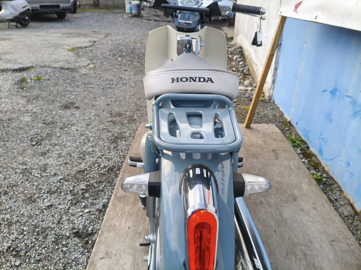2023 Honda SuperCub 125 - Image 3