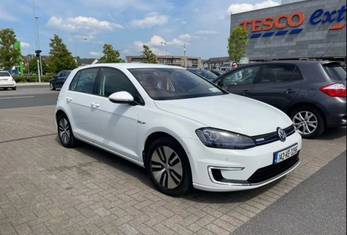 2014 Volkswagen E Golf - Image 4