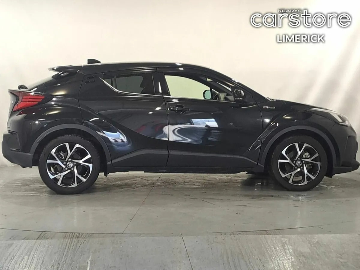 Toyota C-HR 1.8 PET HYBRID HEV - Image 2